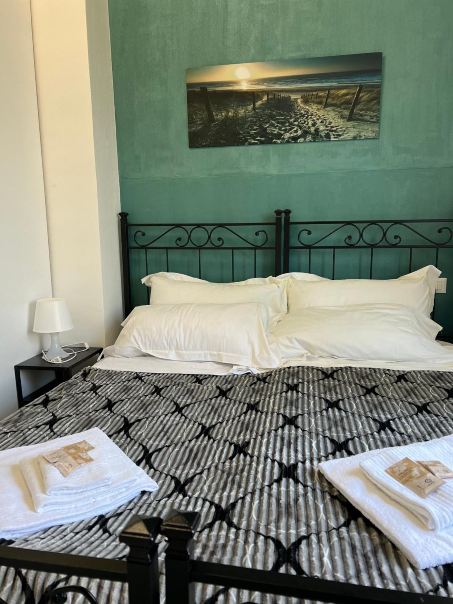 Cinque Terre & -